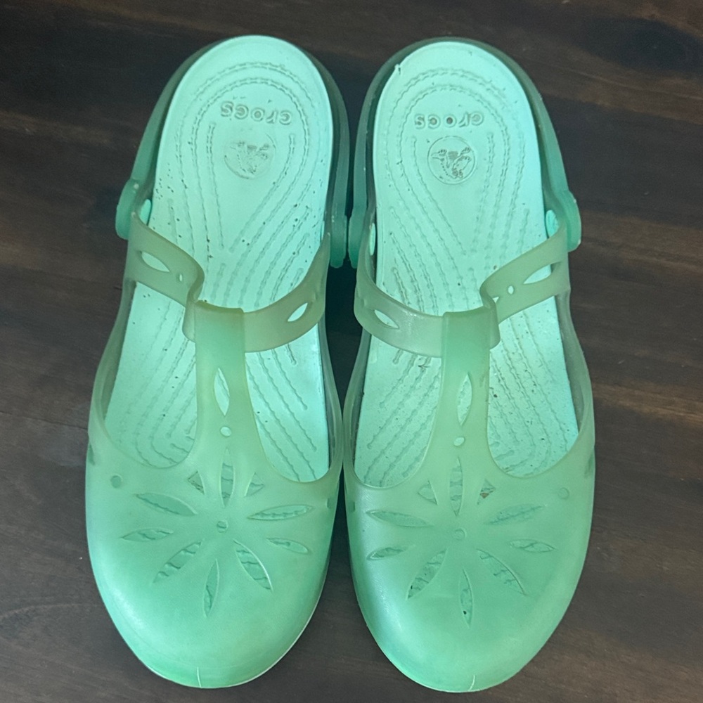 CROCS Mint Green Cutout Sandals